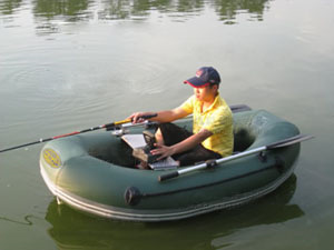化州充气皮划艇